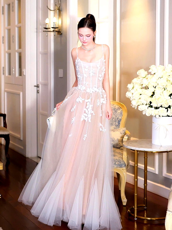 lyhythuedoxinh instagram image archive image