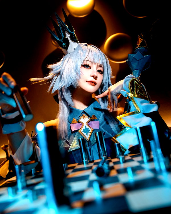 miee_cos instagram image archive image