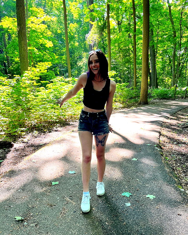 megann_eliizabeth instagram image archive image