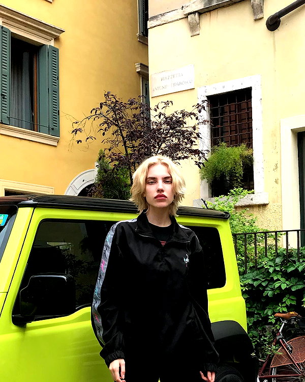 alien.hanna instagram image archive image