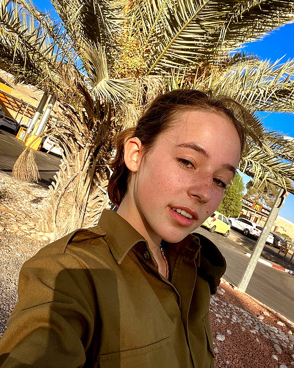 yanavekno instagram image archive image