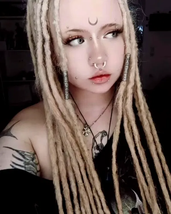 moonyyyya moonyyyya archive image