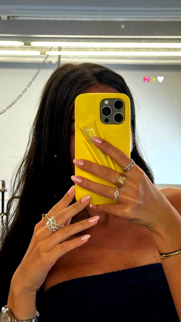 zoeliss instagram image archive image