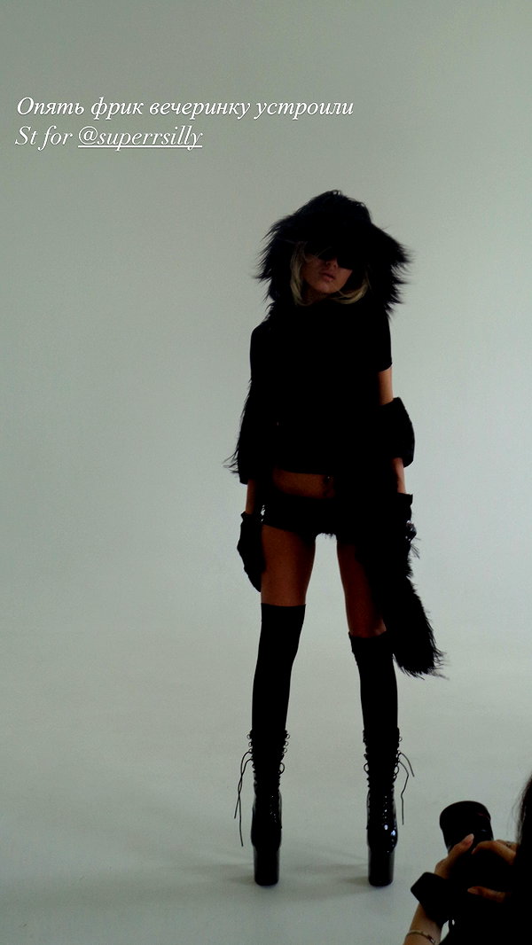 kkwwwv instagram image archive image