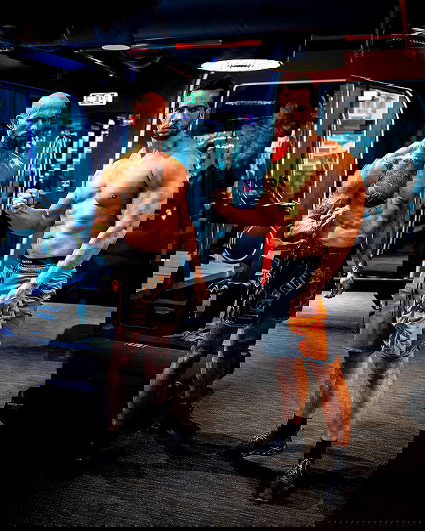 tateauraa tateauraa archive image