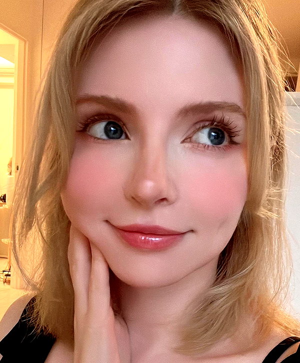 peachmilky_ instagram image archive image