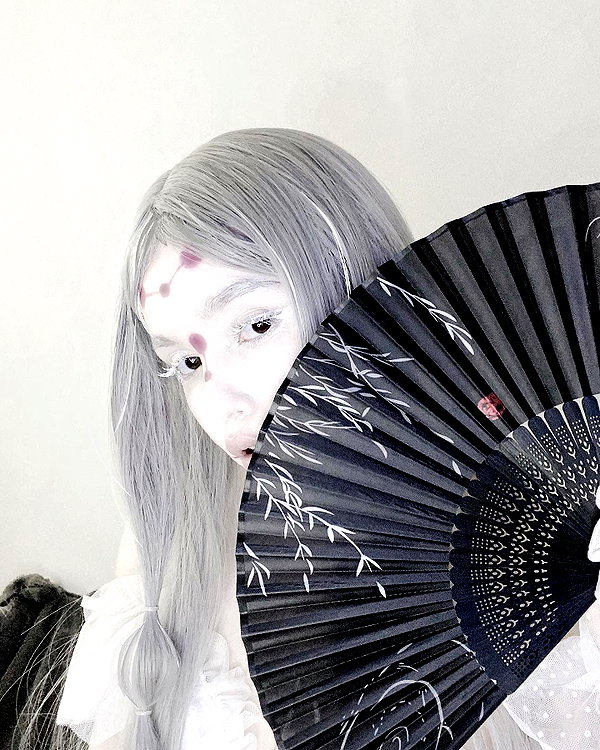 glowmoonshorty instagram image archive image