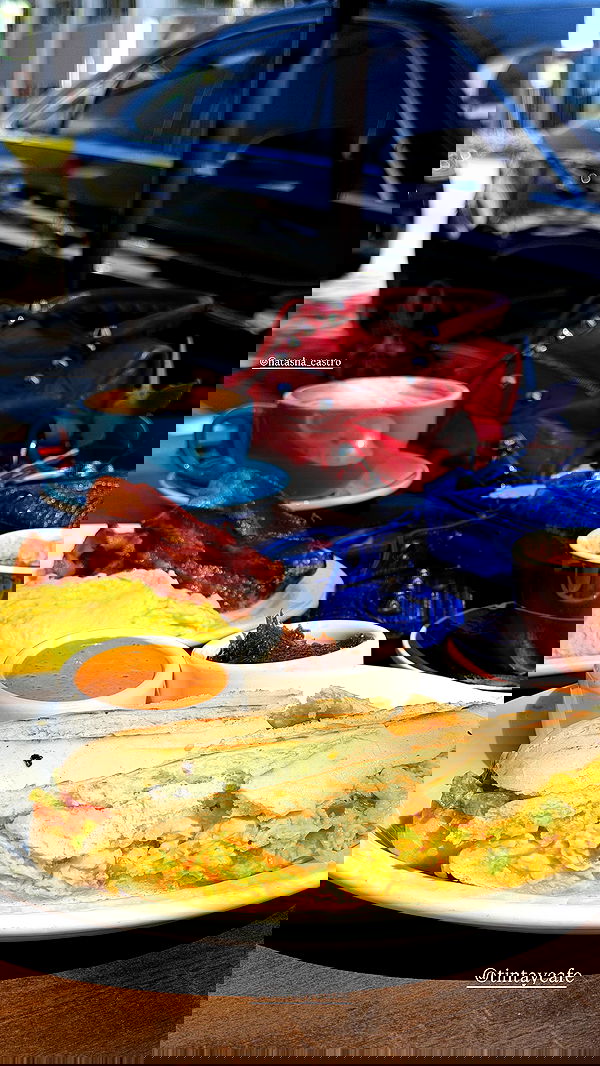 miakhalifa miakhalifa archive image