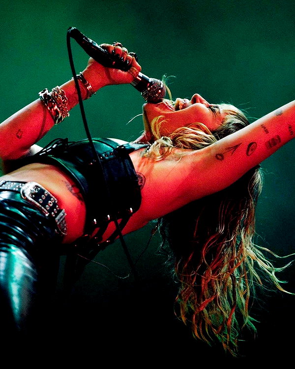 mileycyrus instagram image archive image