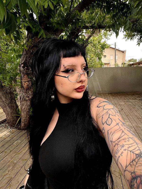 karin_orhov instagram image archive image