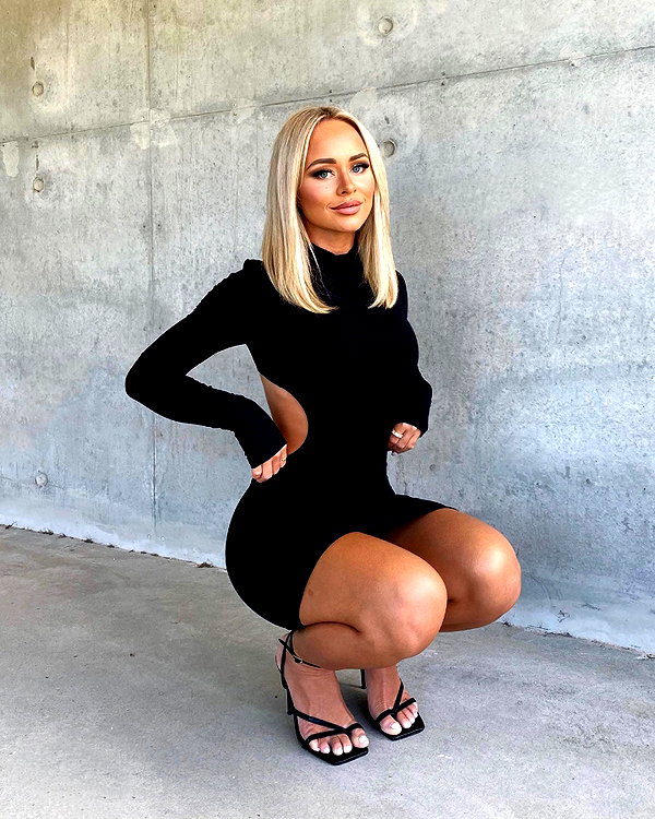 allieauton instagram image archive image