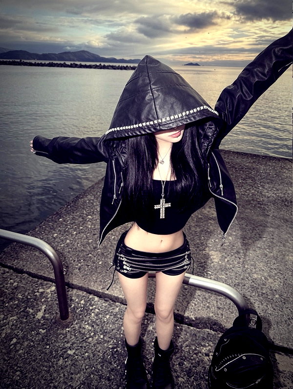 9unxx7 instagram image archive image