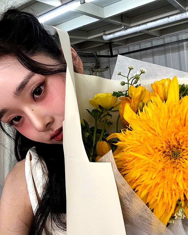 dear.zia instagram image archive image