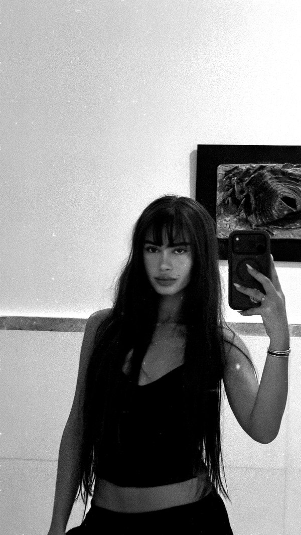 Archived image from @_lironatias on Instagram