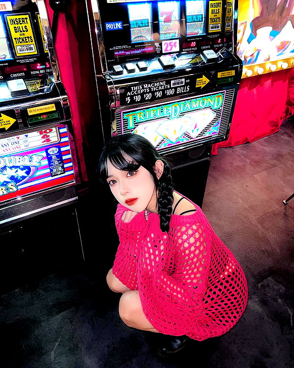 nixqq.425_ instagram image archive image