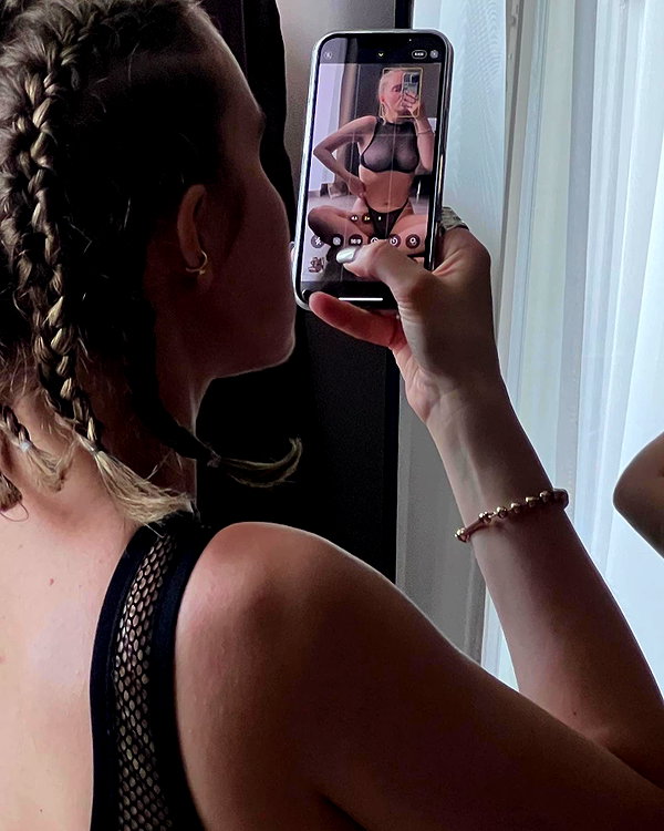 flawlessa instagram image archive image