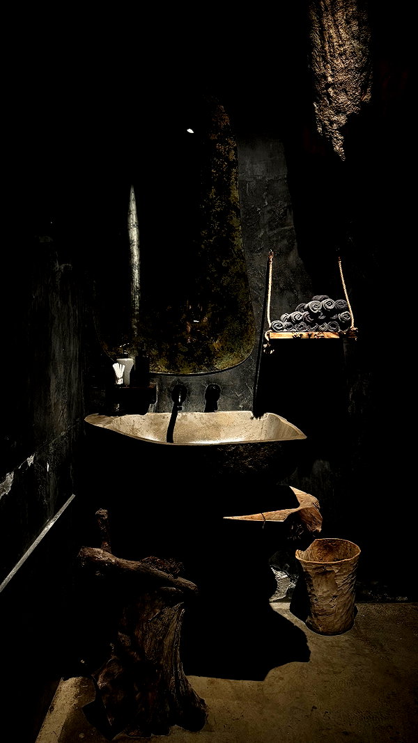 vvelum_ archive image