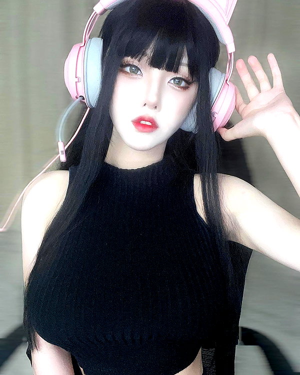Archived image from @takomayuyi on Instagram