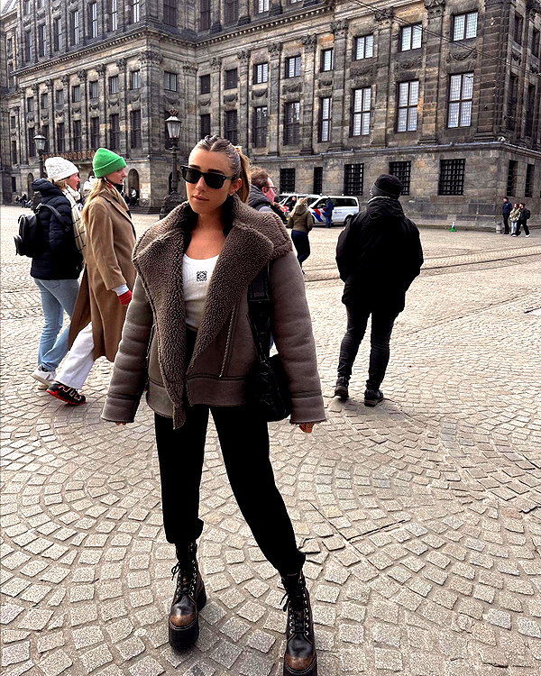 annezivi instagram image archive image
