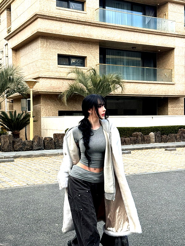 yuna_1_27 instagram image archive image