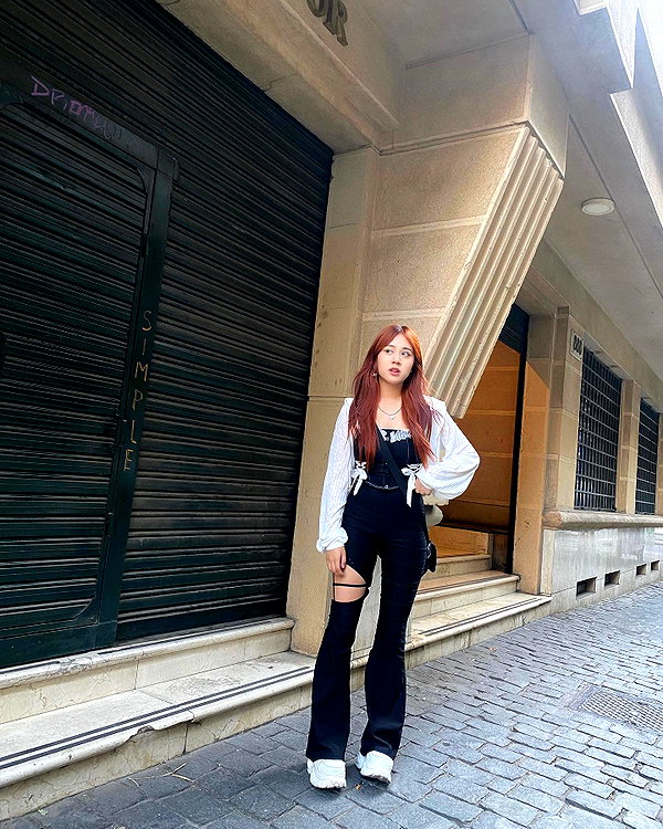 is2tian instagram image archive image