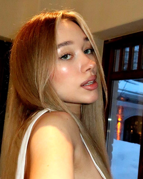 avestanova instagram image archive image