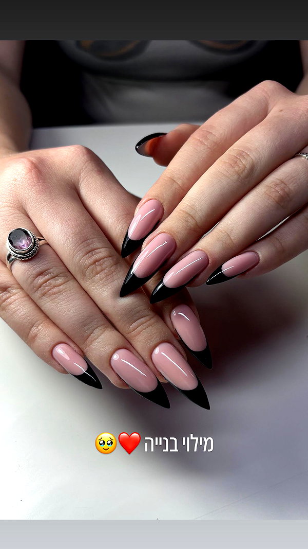 nails.by.natashi instagram image archive image