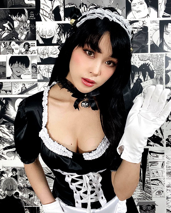 emily.ghoul instagram image archive image