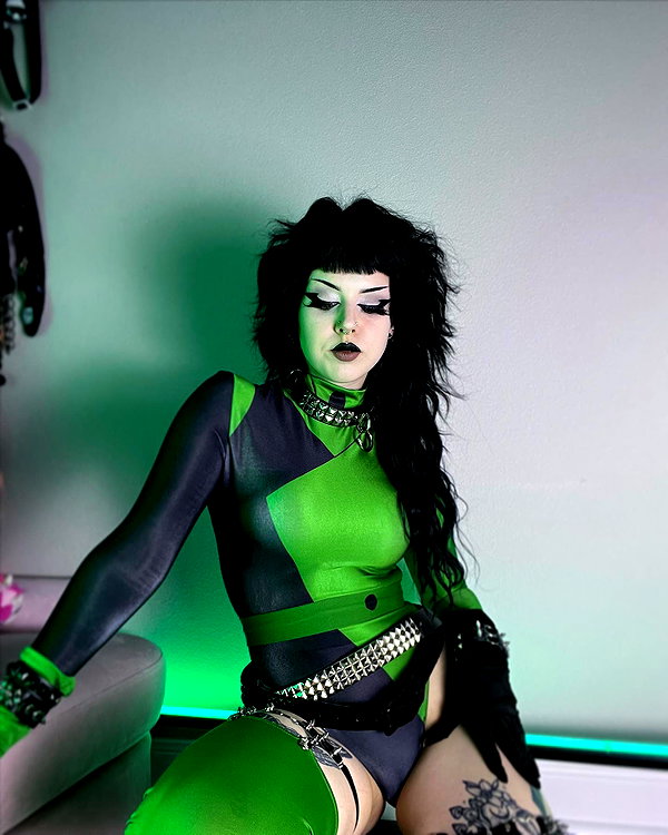 yeahimcaroline instagram image archive image