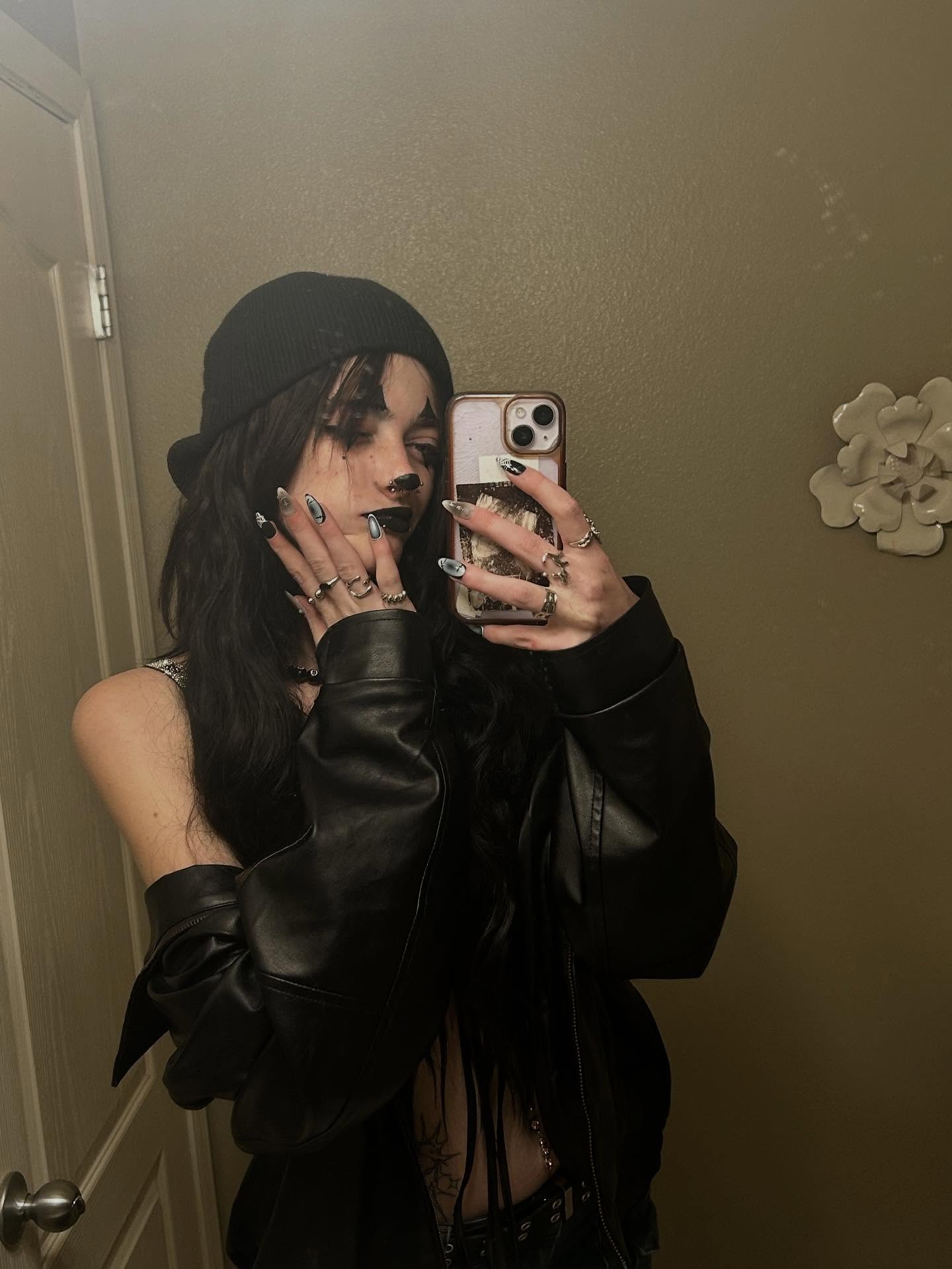 _animechika_ instagram image archive image