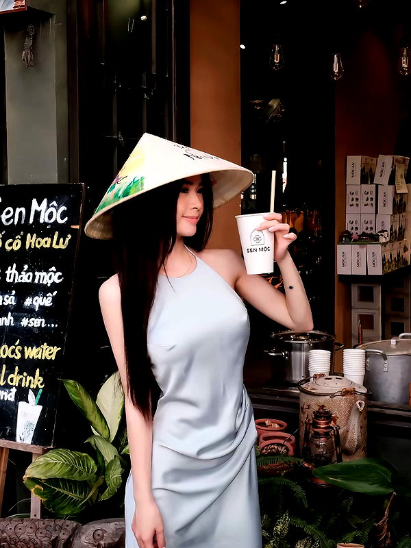 lyhythuedoxinh instagram image archive image