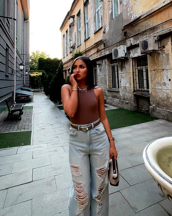 alishevs instagram image archive image