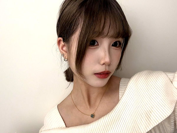 roure.yun instagram image archive image