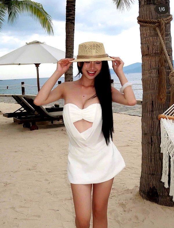 lyhythuedoxinh instagram image archive image