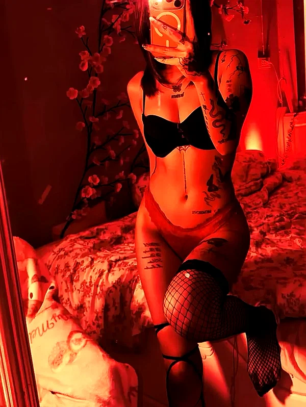 stressedoutnana_ instagram image archive image