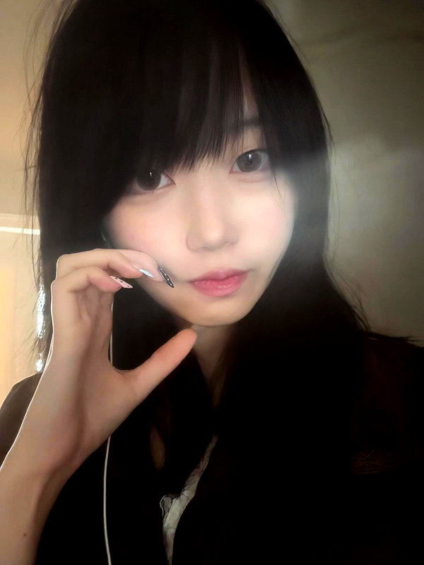 yuyuslivestreamdiary instagram image archive image
