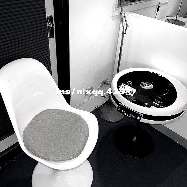 nixqq.425_ instagram image archive image