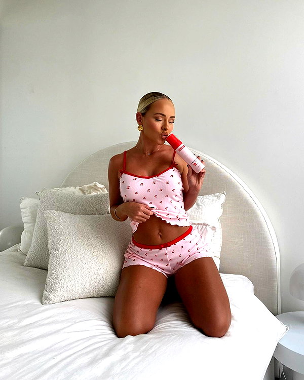 allieauton instagram image archive image