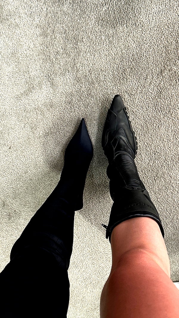 avestanova instagram image archive image