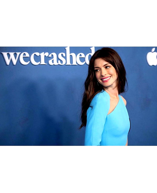 annehathaway instagram image archive image
