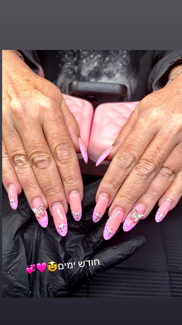 nails.by.natashi nails.by.natashi archive image