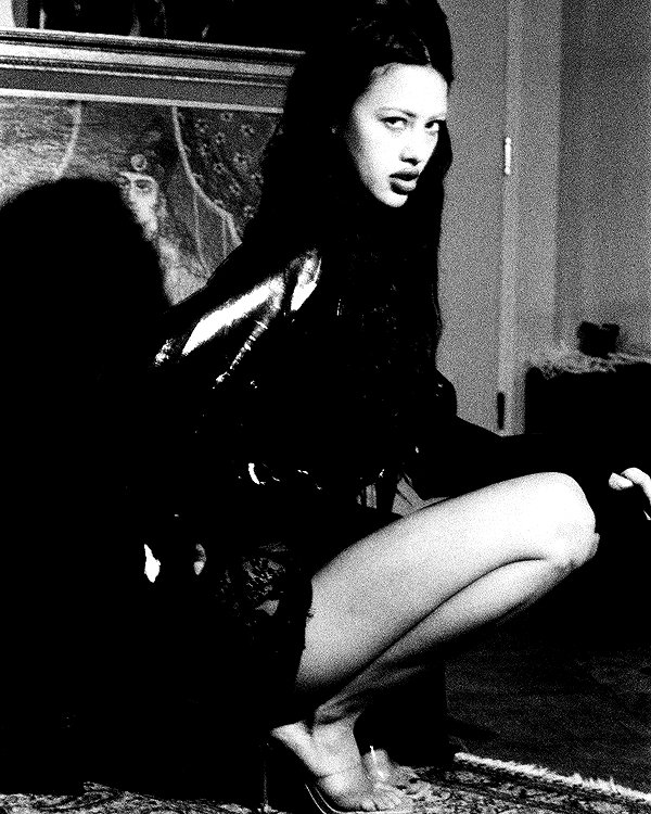 leonanaomii instagram image archive image