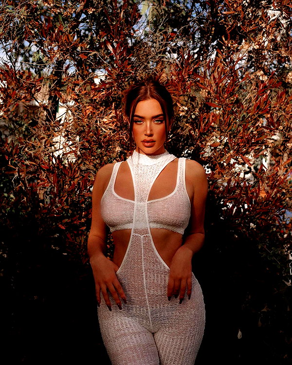 staskaranikolaou instagram image archive image