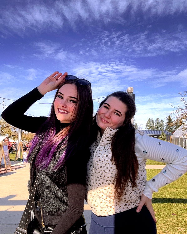 megann_eliizabeth instagram image archive image