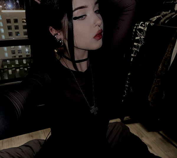 alllinauy instagram image archive image