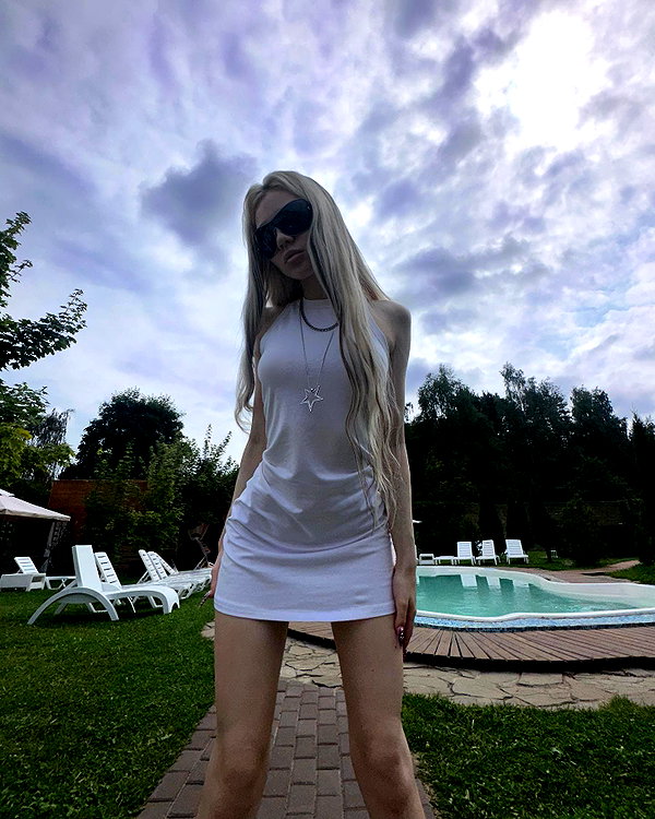 vik4au instagram image archive image
