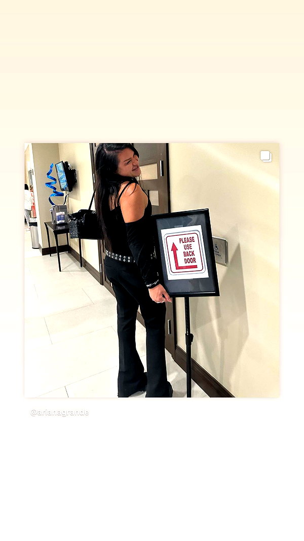 arianagrande instagram image archive image
