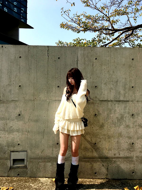 e.11lie archive image