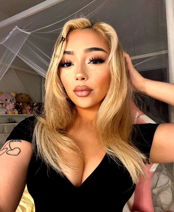 v.qx instagram image archive image