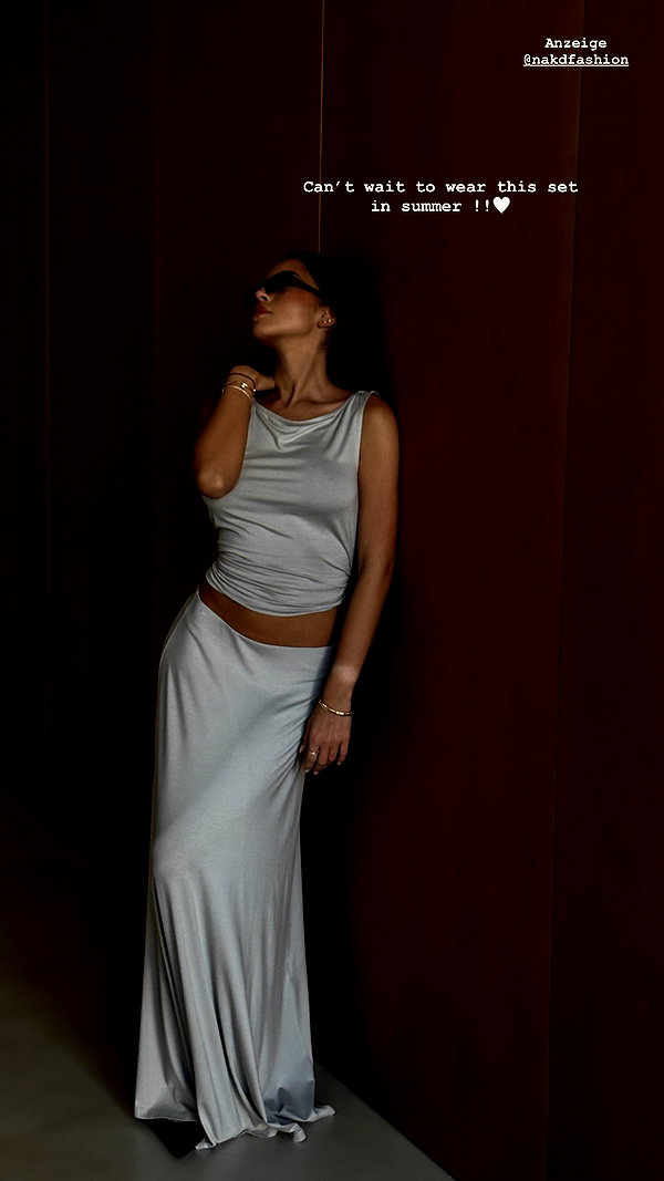 zoeliss instagram image archive image